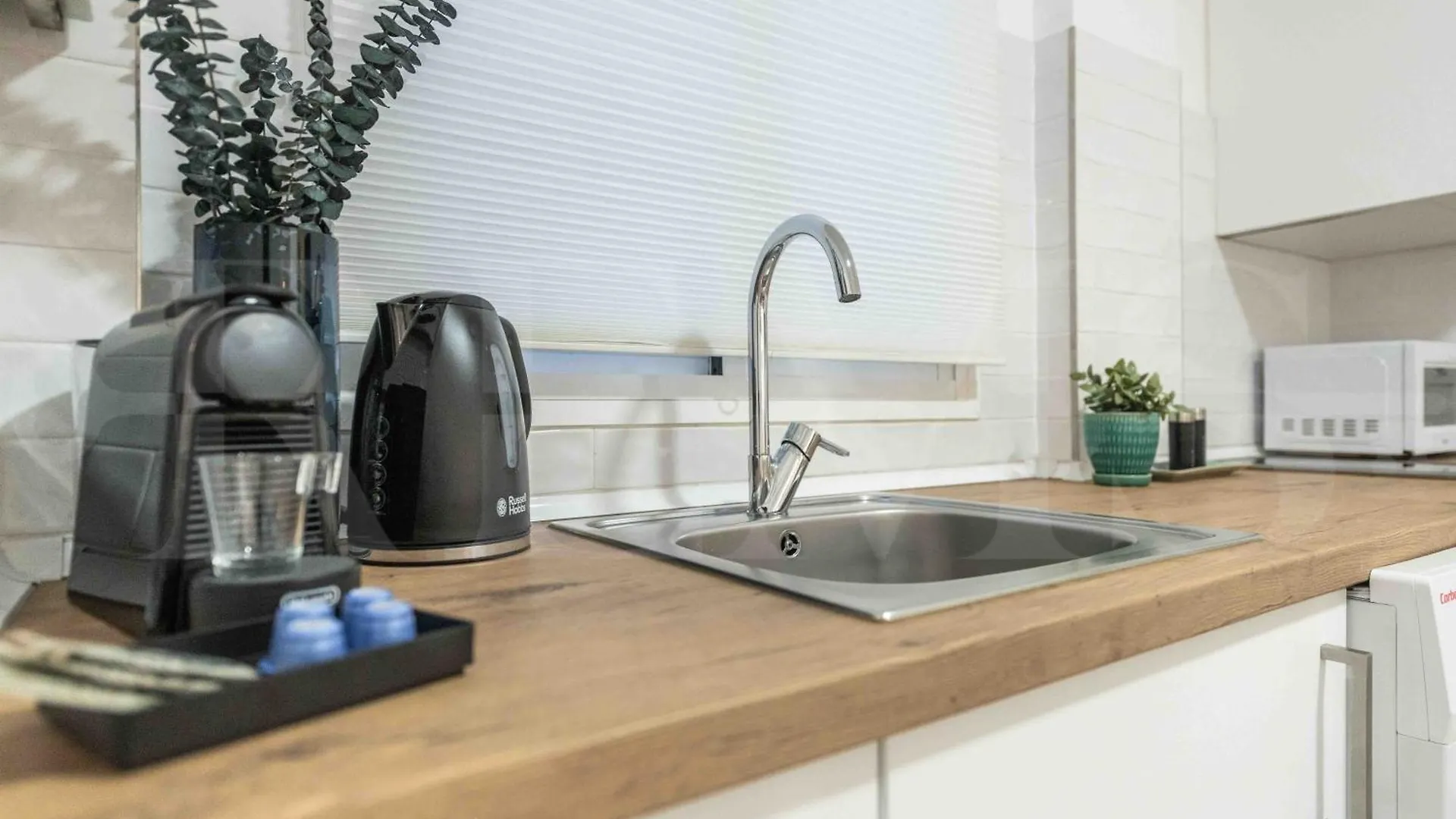 Cozy Apartment Near Plaza De La Merced By Rems Malaga